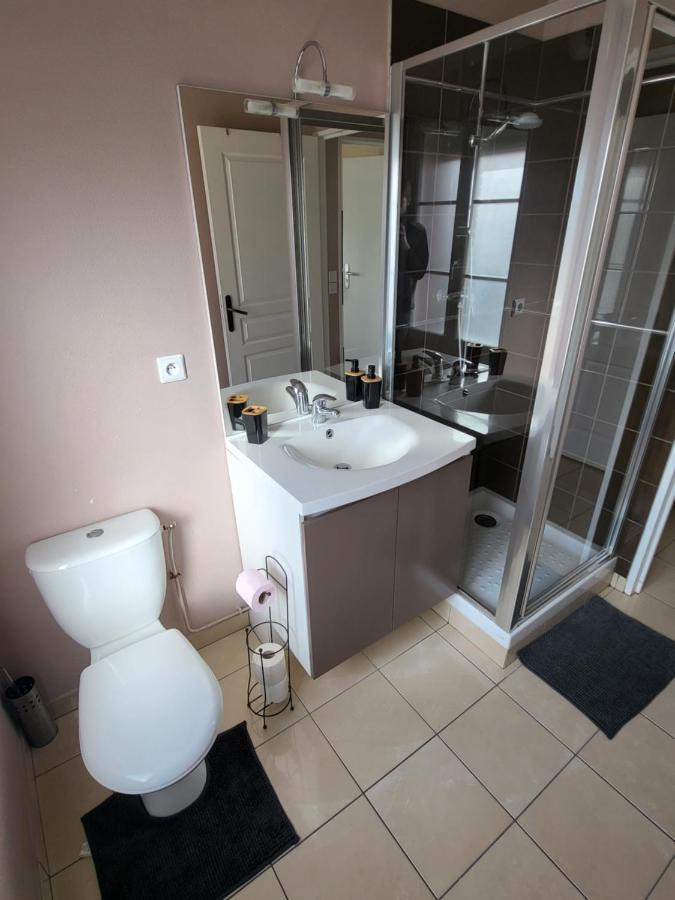 Logement En Hypercentre Dans Une Residence Amiens Exterior foto